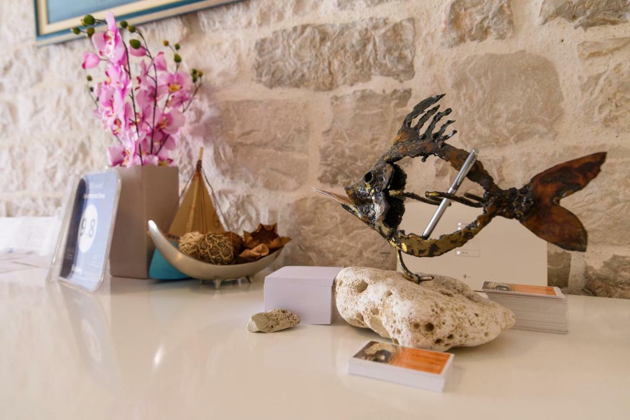 Apartments Dora -Free Parking Trogir Eksteriør bilde