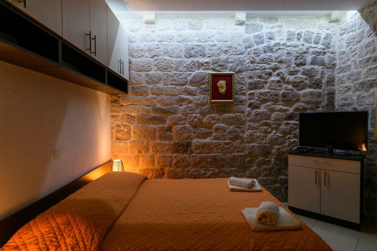 Apartments Dora -Free Parking Trogir Eksteriør bilde