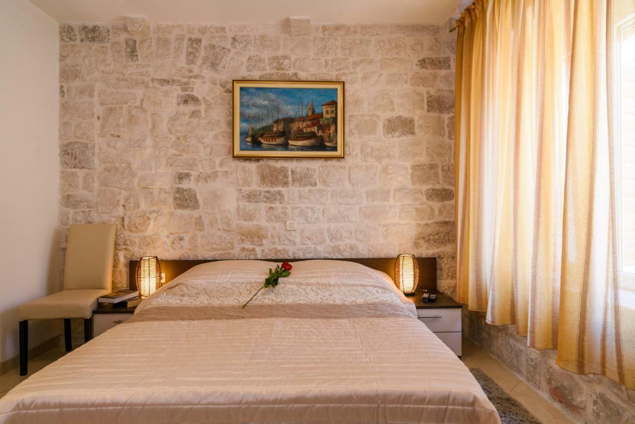 Apartments Dora -Free Parking Trogir Eksteriør bilde